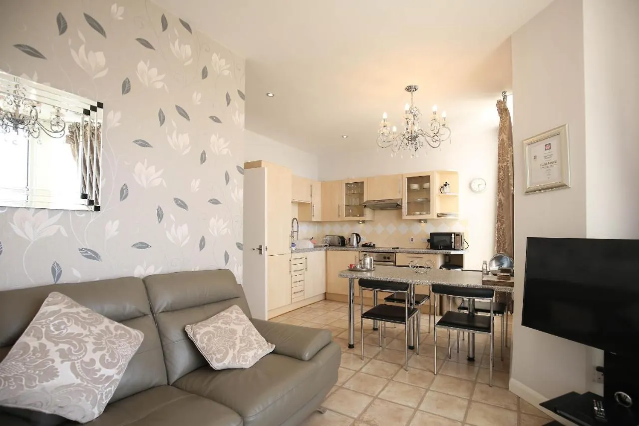 The Beach House, Luxury Apartments Blackpool 0*,